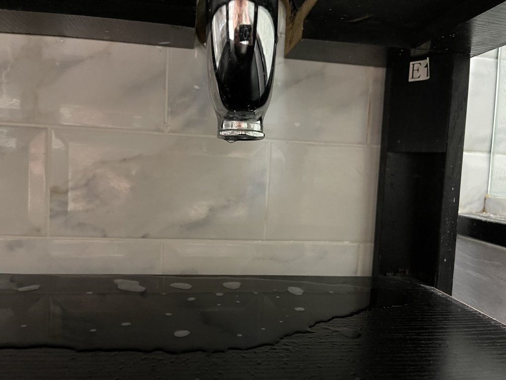 Slide of Sunset Plumbing Supply