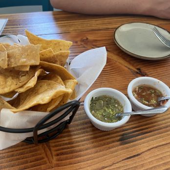 5 Tacos and Beers Berkeley - Chips & Salsa - Tacos Near Me - Berkeley, California
