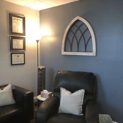 A Peace Of Mind Counseling - Inner therapy office