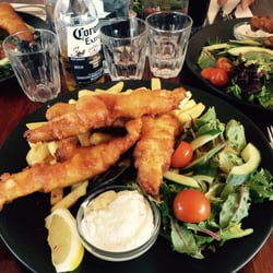Front Beach Cafe - Fish n chips