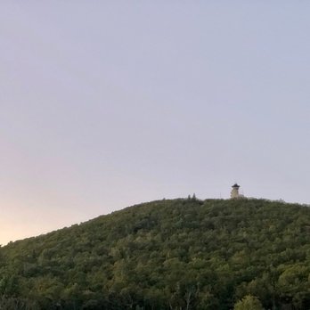 Brasstown Bald Observation Tower - Landmarks & Historical Buildings Near Me - Hiawassee, Georgia Brasstown Bald Observation Tower - Landmarks & Historical Buildings Near Me - Hiawassee, Georgia