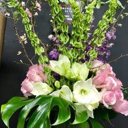 Blooming Flowers - Amarillo Arrangement