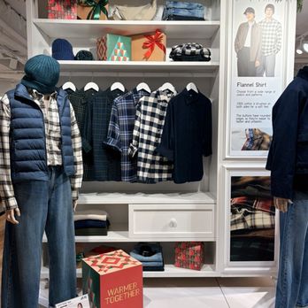 UNIQLO - Flannel Shirts - Women's Clothing Near Me - New York, New York