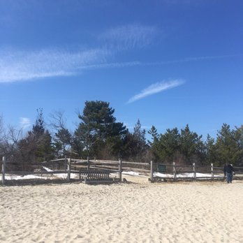 Greenwich Point Park - Very relaxing - Parks Near Me - Greenwich, Connecticut Greenwich Point Park - Very relaxing - Parks Near Me - Greenwich, Connecticut