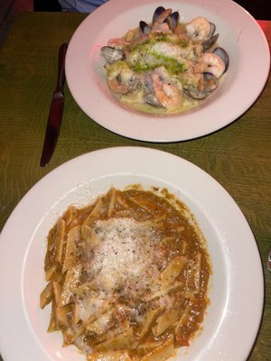 Street Restaurant and Bar by null