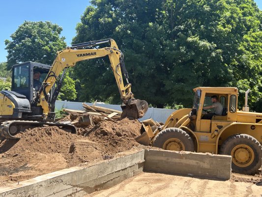 O&S Home Improvement Logo