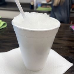 Shiver Shack Snack Shop and Shaved Ice - Small silver Fox (vanilla)