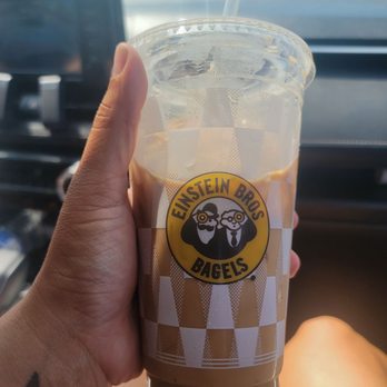 Einstein Bros. Bagels - Bagels Near Me - Lincolnshire, Illinois