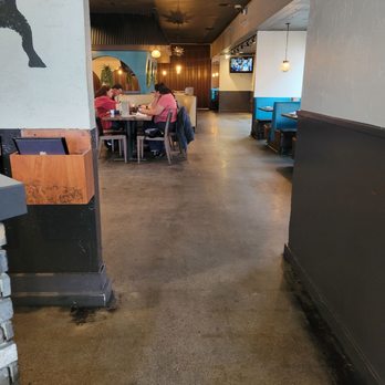 El Torito - Empty booth - Mexican Near Me - Hawthorne, California