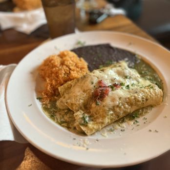 Luna Maya - Enchiladas Verdes - Mexican Near Me - Norfolk, Virginia
