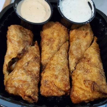 California Pizza Kitchen - Avocado club egg rolls - Pizza Near Me - Pleasanton, California