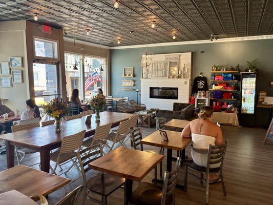 Rise 'N Grind Cafe by null