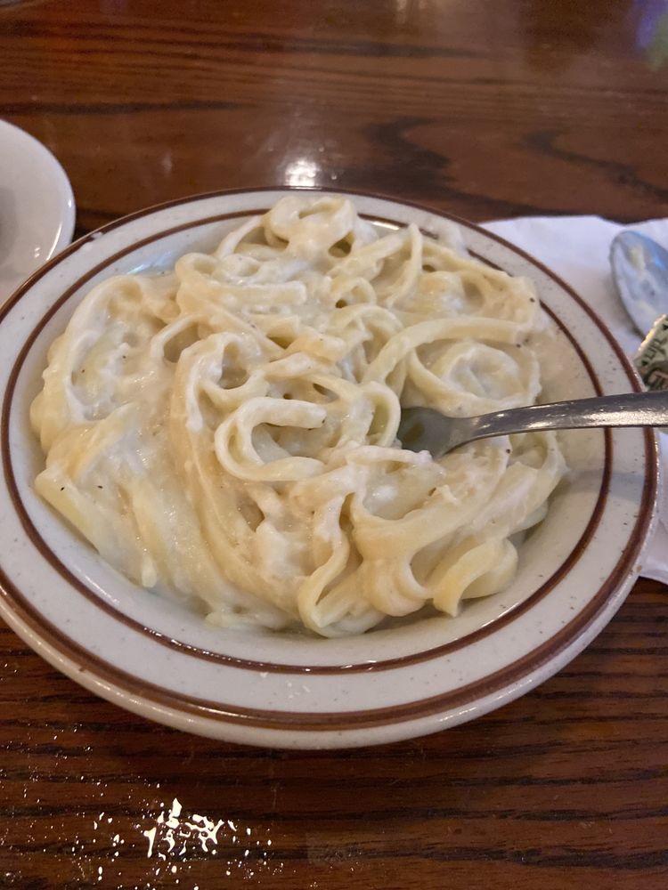 Social spots from Pattes Sports Bar & Restaurant