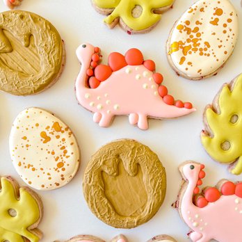 Cookies by Em - a variety of decorated cookies - Desserts Near Me Cookies by Em - a variety of decorated cookies - Desserts Near Me