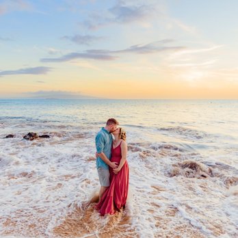 Love and Water - Session Photography Near Me - Kihei, Hawaii