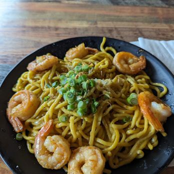 Pho Four Seasons - Garlic shrimp noodles - Vietnamese Near Me - Beaumont, Texas