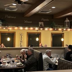 Sidelines Italian Grille - Restaurant area booths- very comfortable