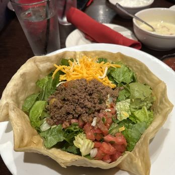 El Mejor Mexican Kitchen + Cantina - Taco Salad with Ground Beef - Mexican Near Me - McKinney, Texas