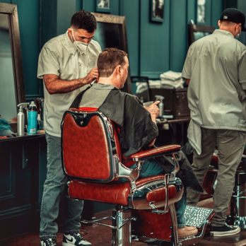 Ortahaus Barber - Just sit back, watch their skills and enjoy their craftsmanship. - Barbers Near Me - Houston, Texas Ortahaus Barber - Just sit back, watch their skills and enjoy their craftsmanship. - Barbers Near Me - Houston, Texas