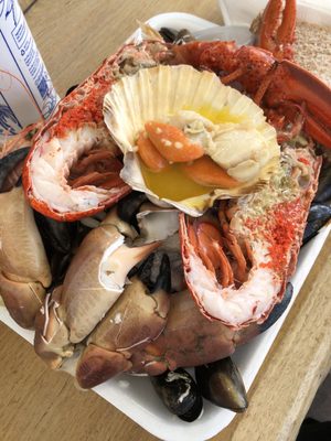 Oban Seafood Hut.. (Green Shack) by null
