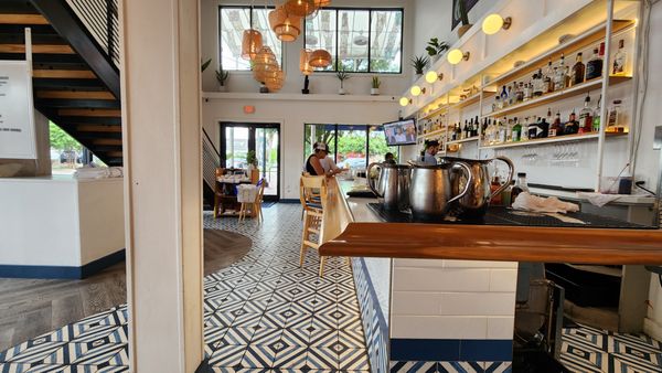 Juniors on Harrison by null