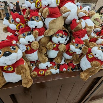 Buc-ee's - Buc-ee's stuffed beavers - Gas Stations Near Me - New Braunfels, Texas Buc-ee's - Buc-ee's stuffed beavers - Gas Stations Near Me - New Braunfels, Texas