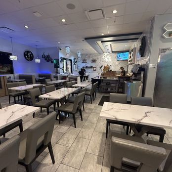 Niji Sushi Bar & Grill - Japanese Near Me - Springfield, Missouri