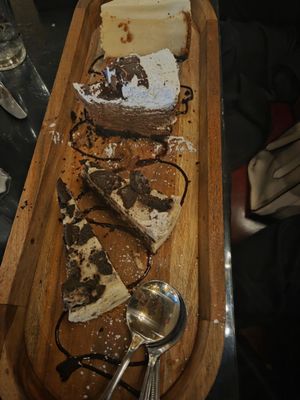 Cafe La Maze by null