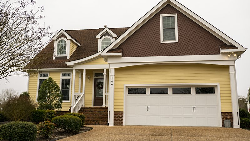 Aero Garage Door - Garage Door Contractor in Libertyville, IL
