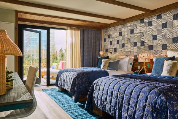 Treehouse Hotel Silicon Valley by null