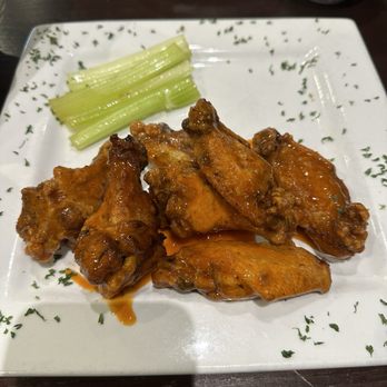 Samooni Italian Restaurant - Wings - Italian Near Me - Knightdale, North Carolina