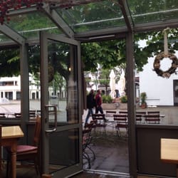 Wirtshaus Althaching - Blick aus dem überdachten Wirtsgarten