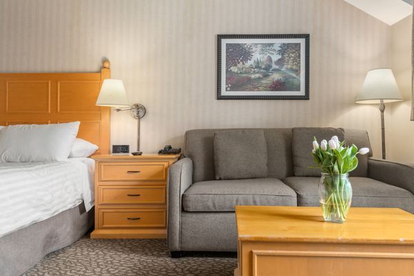Pinnacle Hotel Whistler by null