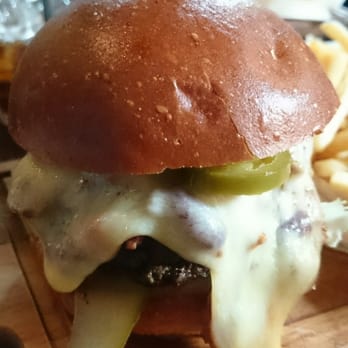 The Old Frizzle - Old Frizzle jalapeño burger. - British Near Me - London, XGL