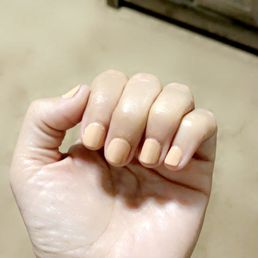 Regular Manicure