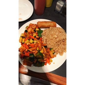 Soho Bistro - Kung Pao Tofu w/ Fried Rice and it came with a spring roll - Chinese Near Me - Charlotte, North Carolina Soho Bistro - Kung Pao Tofu w/ Fried Rice and it came with a spring roll - Chinese Near Me - Charlotte, North Carolina