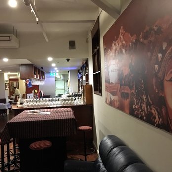 Curry Vault Indian Restaurant & Bar - Indian Near Me - Melbourne, VIC