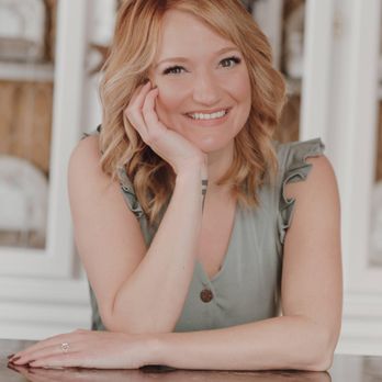 Salon On Main - Jennifer Campbell
Stylist - Reflexology Near Me - Elk River, Minnesota Salon On Main - Jennifer Campbell
Stylist - Reflexology Near Me - Elk River, Minnesota