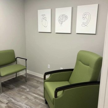 Greenlight Urgent Care - Comfortable patient exam room - Urgent Care Near Me - Hammond, Louisiana Greenlight Urgent Care - Comfortable patient exam room - Urgent Care Near Me - Hammond, Louisiana