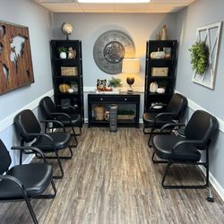 Adam D Fusco,DMD - Fusco Family Dentistry - Waiting Room