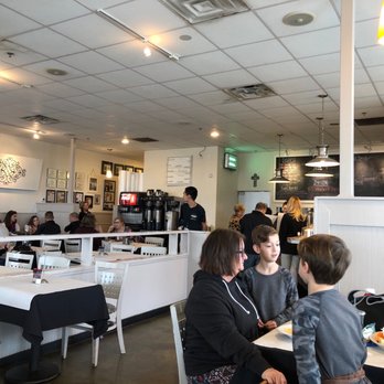 DeVivo's Eatery - Dining area - New American Near Me - Keller, Texas DeVivo's Eatery - Dining area - New American Near Me - Keller, Texas