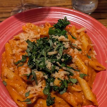 Colatina Exit - Penne a la vodka (pub size) - Pizza Near Me - Bradford, Vermont