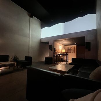 High Desert - Lounges Near Me - Los Angeles, California