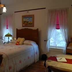 Starlight Pines Bed and Breakfast - Starlight Pines Dragonfly Room