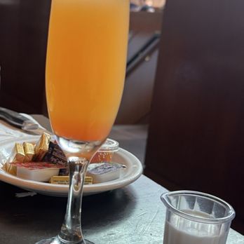 City Limits Diner - Mimosa - Diners Near Me - White Plains, New York City Limits Diner - Mimosa - Diners Near Me - White Plains, New York