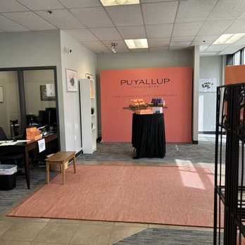 Puyallup Chocolates - Entrance area - Chocolatiers & Shops Near Me - Fife, Washington
