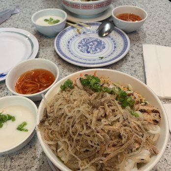 Saigon - Shredded Pork & Bean Curd Skin w/ Round Rice Noodle - Vietnamese Near Me - San Diego, California Saigon - Shredded Pork & Bean Curd Skin w/ Round Rice Noodle - Vietnamese Near Me - San Diego, California