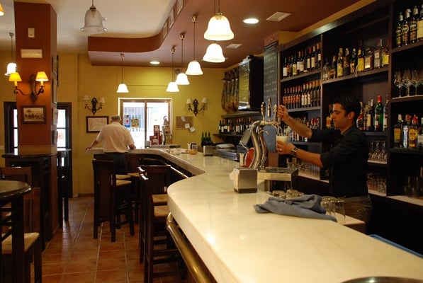 Taberna La Montillana by null