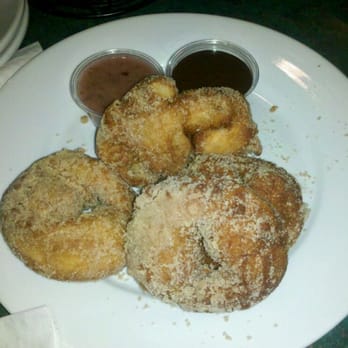 Smokey Bones  - Hot bag o' donuts - Barbeque Near Me - Springfield, Illinois