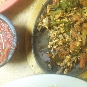 El Mexico - a plate of food and a bowl of salsa - Mexican Near Me - Shelbyville, Tennessee El Mexico - a plate of food and a bowl of salsa - Mexican Near Me - Shelbyville, Tennessee